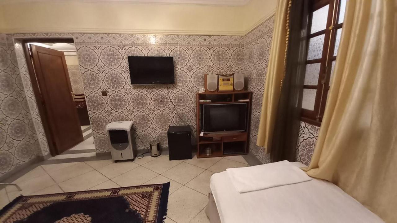 Stay With Low Budget Marrakesh Exterior foto